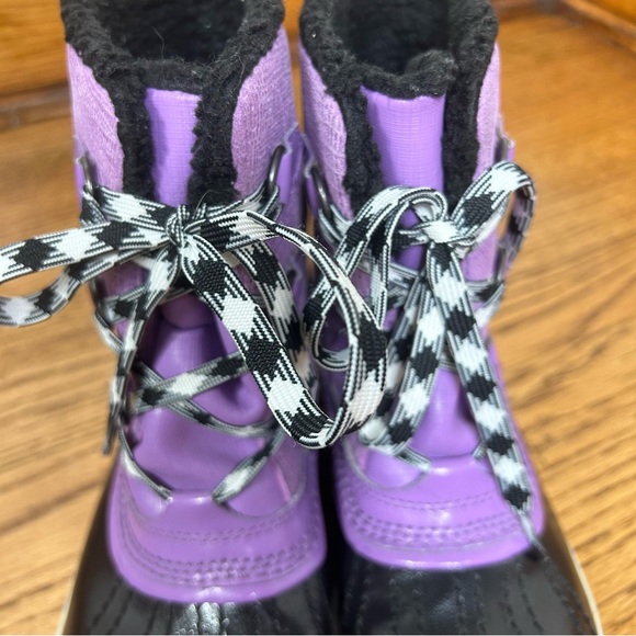 Sorel | Tivoli Mid Purple Lace Up Winter Boots Size 6 - Picture 10 of 15